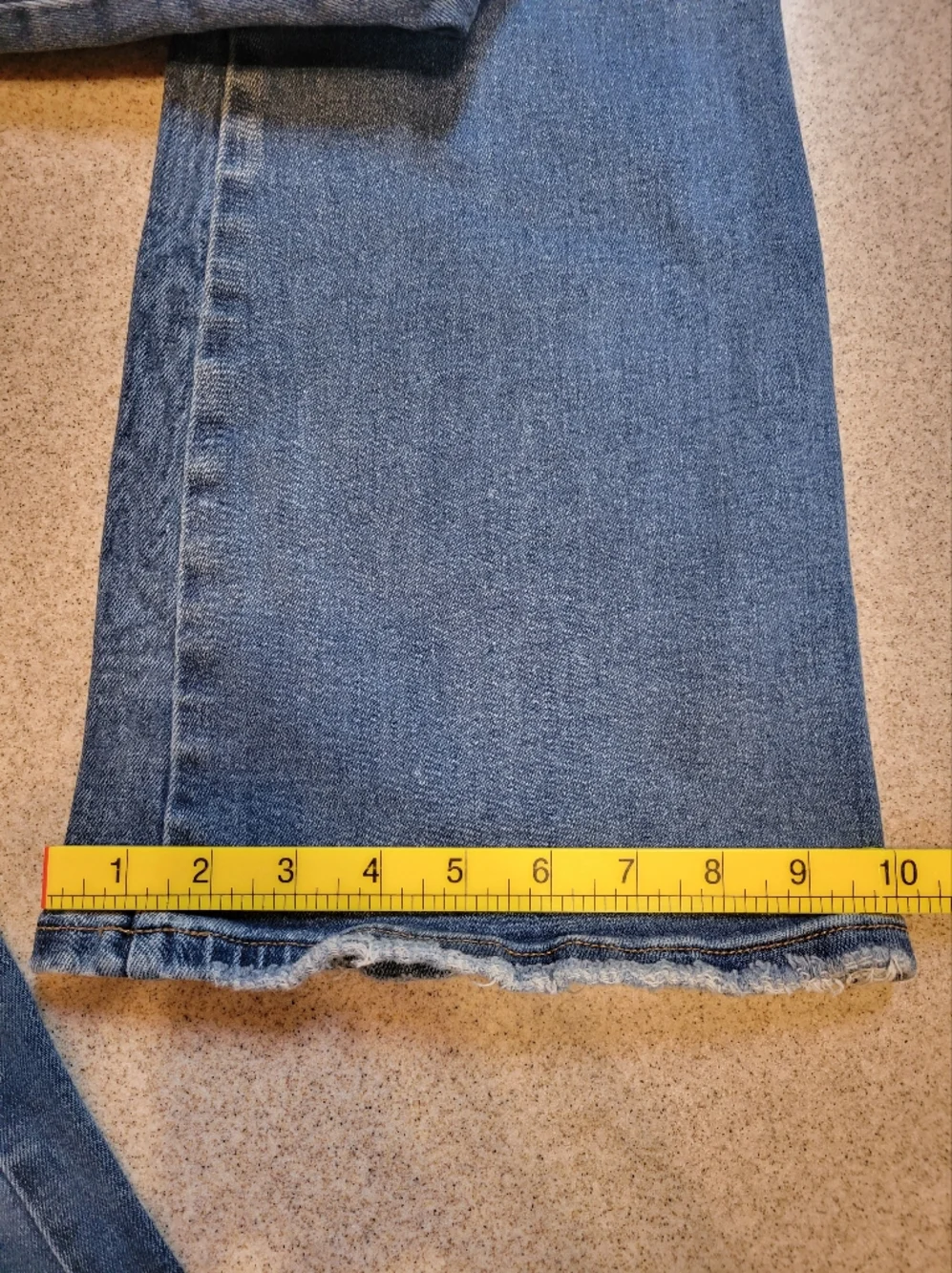 Vervet High Rise Flare and Distressed Denim Jeans Size 29 - Picture 8 of 11